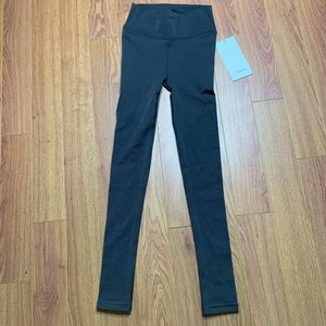 NWT Lululemon Reveal 7/8 Tight *Digi Rain